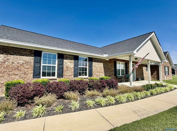 275 County Road 468, Centre, AL 35960