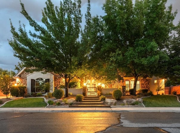 1019 S 900 E, St George, UT 84790