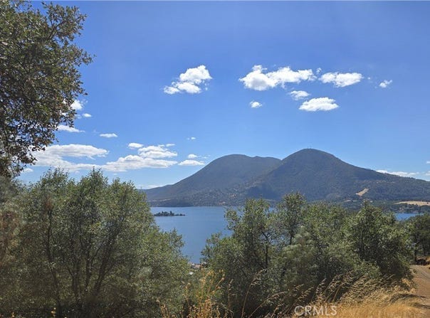 9500 Glenhaven Drive, Glenhaven, CA 95443