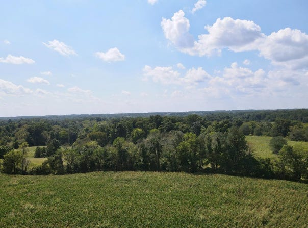 Bennington Pike, Vevay, IN 47043