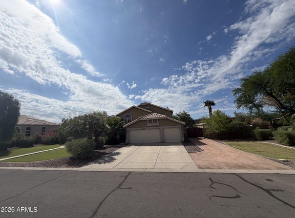 2465 E DRAKE Street, Gilbert, AZ 85234