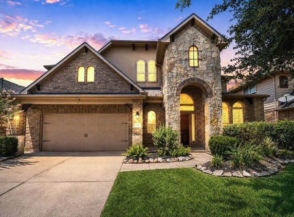 155 West Wading Pond Circle, Tomball, TX 77375