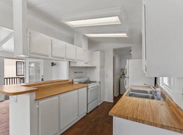 255 E Bradley Ave, El Cajon, CA 92021