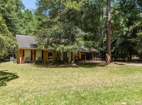 1104 Pine, Village Mills, TX 77663