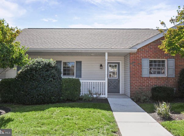 2461 E HIGH Street, POTTSTOWN, PA 19464