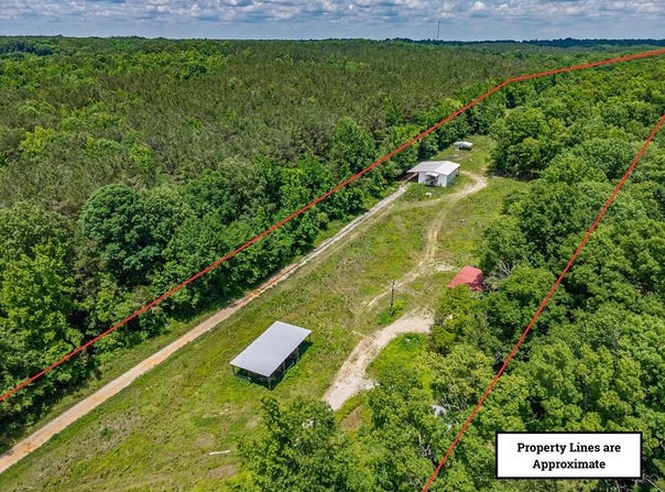 178 Mule Pulling Road, BELDEN, MS 38863