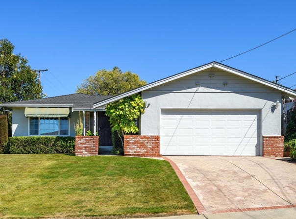 1250 Rolling Hill Ct, Martinez, CA 94553