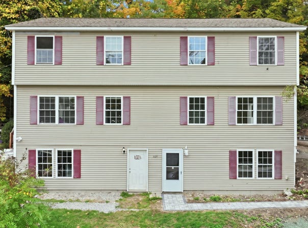 105 N Main St, Orange, MA 01364