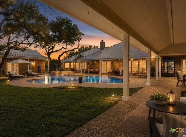 642 Phantom Rider Trail, Spring Branch, TX 78070