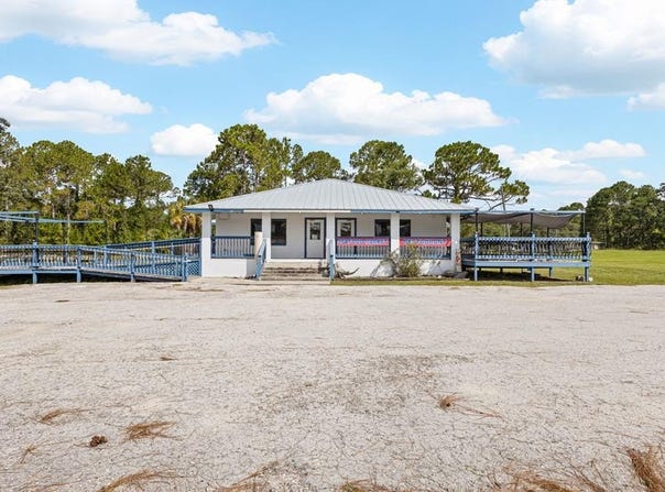 6991 SW State Rd 24, Cedar Key, FL 32625