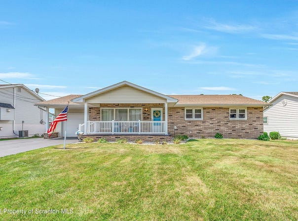 715 4th Street, Eynon, PA 18403