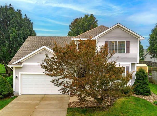 570 SE Windfield Drive, Waukee, IA 50263