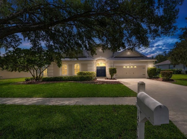 12419 RIVERGLEN Drive, RIVERVIEW, FL 33569