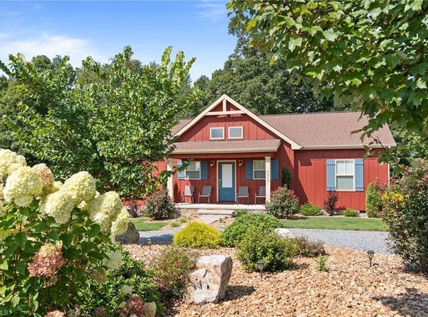 353 Turtle Ridge Road, Sparta, NC 28675