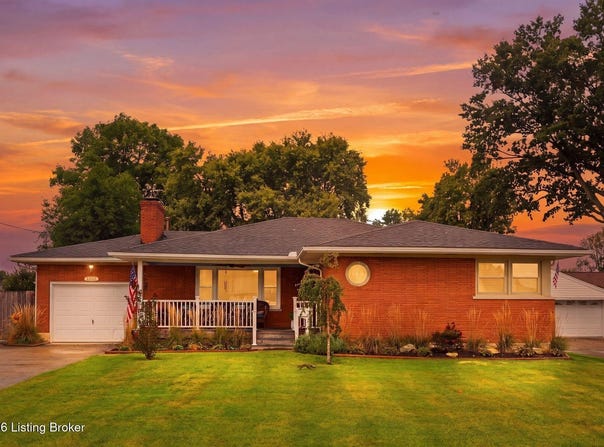 8100 Cedar Brook Dr, Louisville, KY 40219