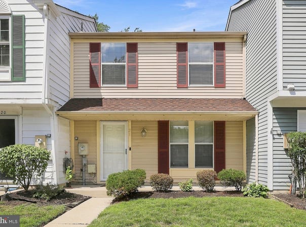 21 WATERVIEW Court, MARLTON, NJ 08053