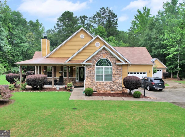 149 Marina Circle, Jackson, GA 30233