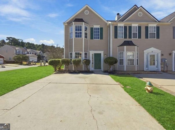 104 Benfield Circle, Cartersville, GA 30121