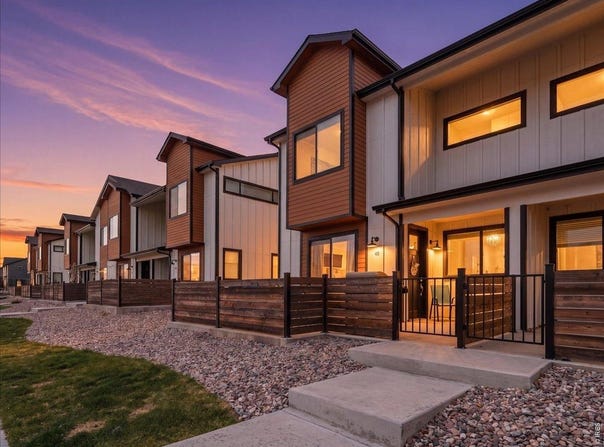 2402 49th Ave Ct, Greeley, CO 80634