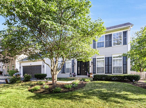 615 Manhattan Circle, Oswego, IL 60543