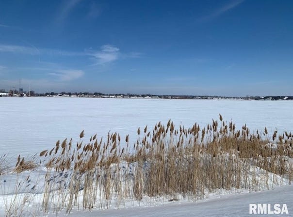 CUMMINGS & CRUGER Road, Washington, IL 61571