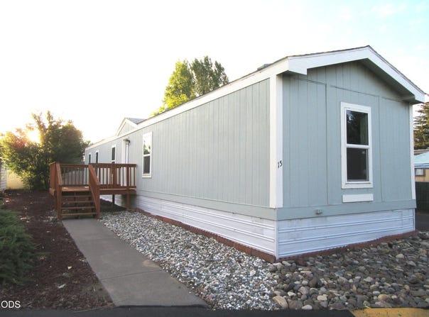 3500 Summers Lane, Klamath Falls, OR 97603