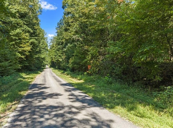Huddleston Loop, Dawson Springs, KY 42408
