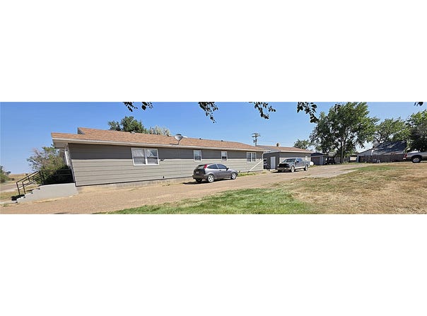 905 G Avenue, Circle, MT 59215