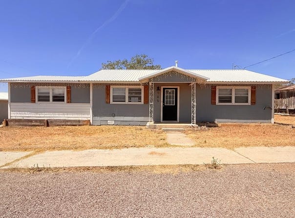 105 N Wasson Rd, Big Spring, TX 79720