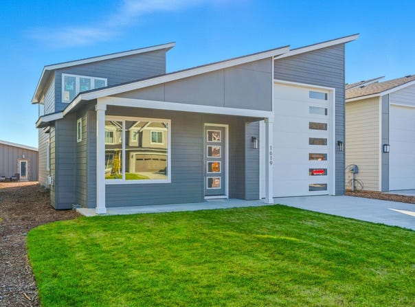 1619 Gondola Ct, Sandpoint, ID 83864