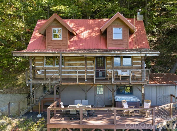 375 Daly Drive, Clyde, NC 28721