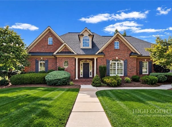 106 Sycamore Commons Lane, Bermuda Run, NC 27006