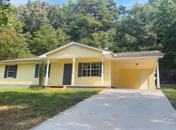 155 Liberty Place SW, Calhoun, GA 30701