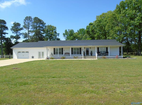 1175 County Road 138, Henagar, AL 35978