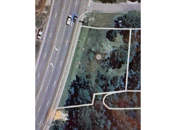 Robertsdale Road, Gautier, MS 39553