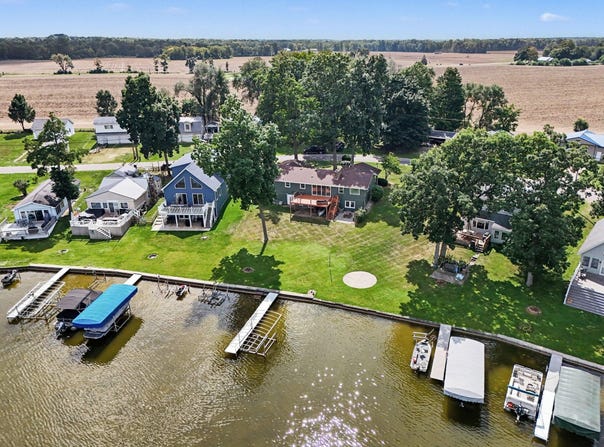 59287 Yeatter Road, Colon, MI 49040