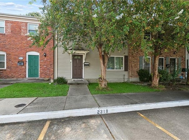 231 WRIGHT Avenue, Terrytown, LA 70056