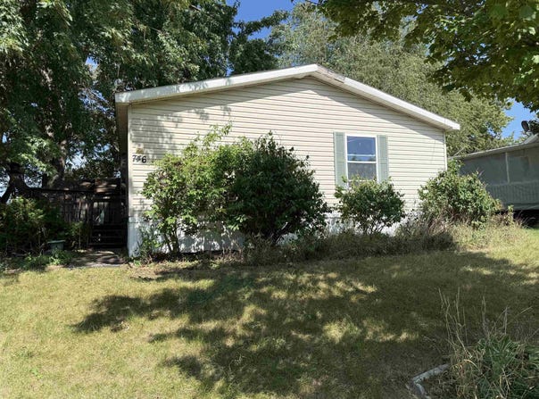 746 Charles Lane, Stoughton, WI 53558