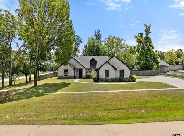 12109 Oak Grove, Lindale, TX 75771