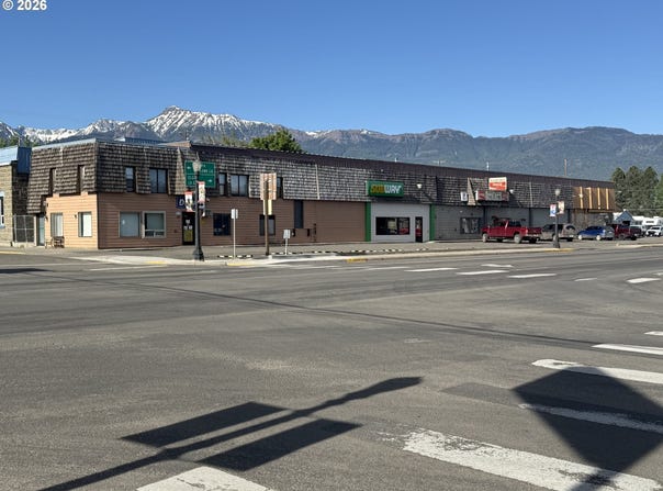 200 W NORTH St, Enterprise, OR 97828