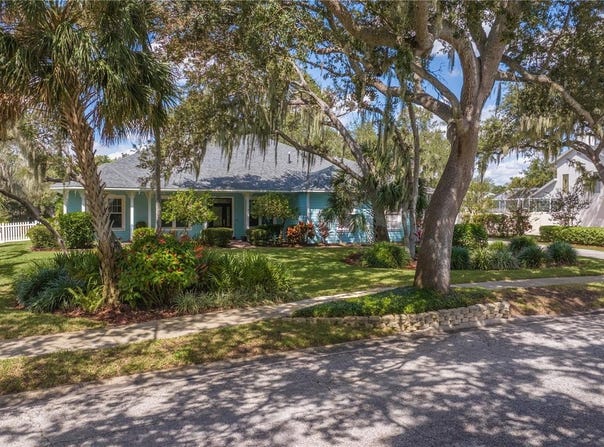 8917 EAGLE WATCH Drive, RIVERVIEW, FL 33578