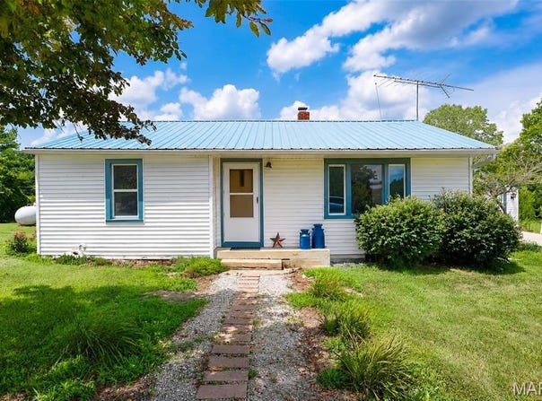 10257 Hwy 72, Patton, MO 63662