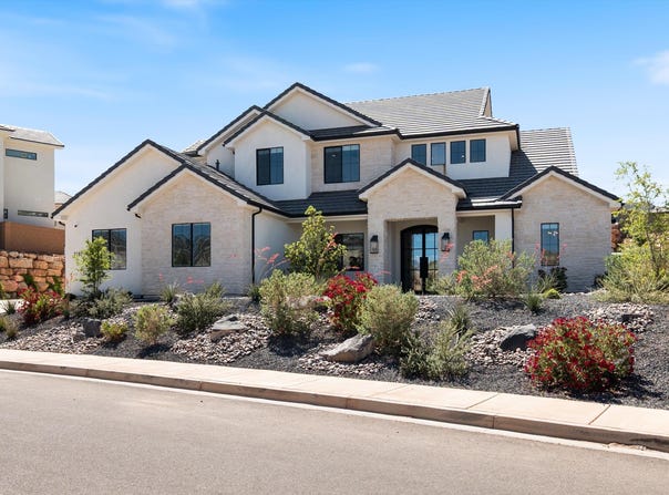 1192 E Corral Way, Washington, UT 84780