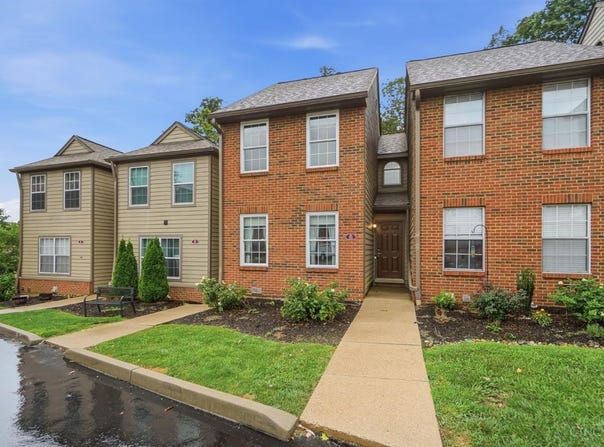 10555 Montgomery Road, Montgomery, OH 45242