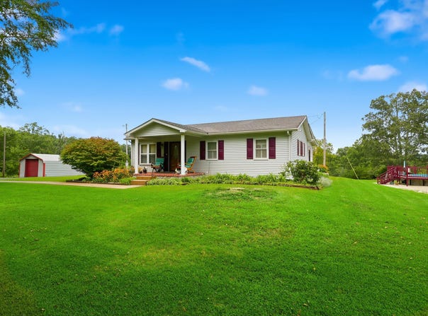 320 Happy Top Road, Clay City, KY 40312