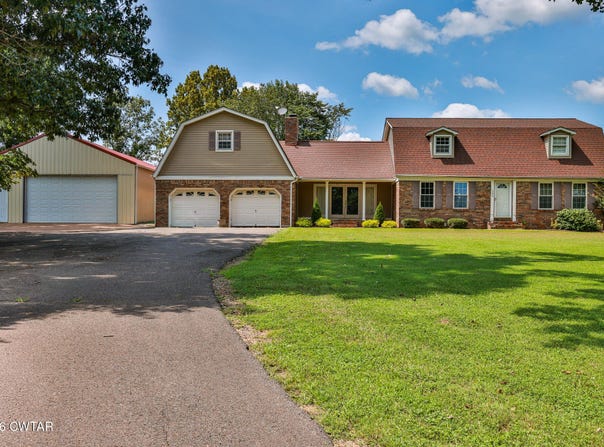 382 Lynn Point Rd, Greenfield, TN 38230