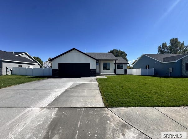 399 Wind River Drive, Shelley, ID 83274