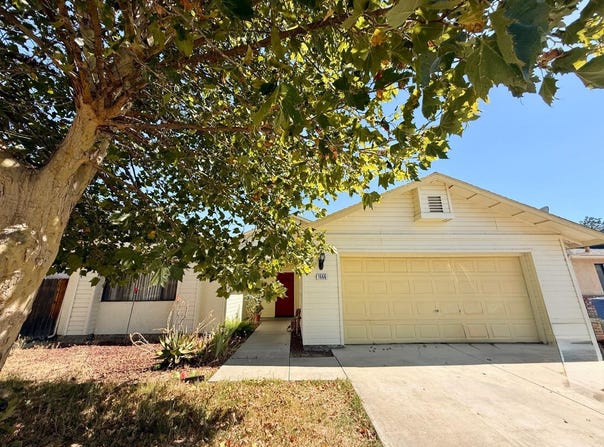 1666 Saltbrush Avenue, Coalinga, CA 93210