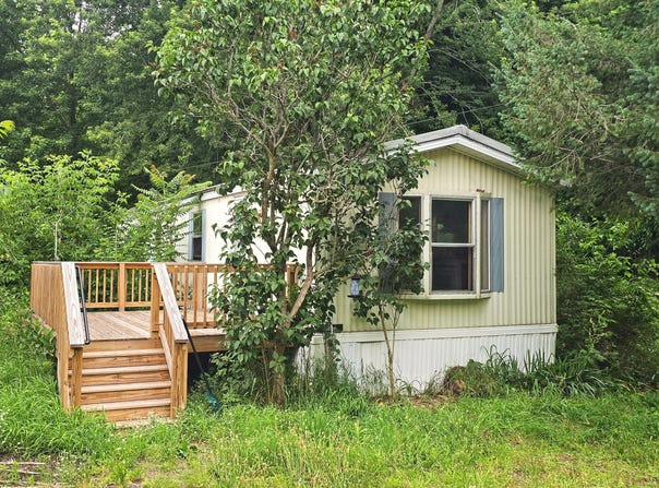 123 SESSIONS ROAD, SHELBY, MI 49455