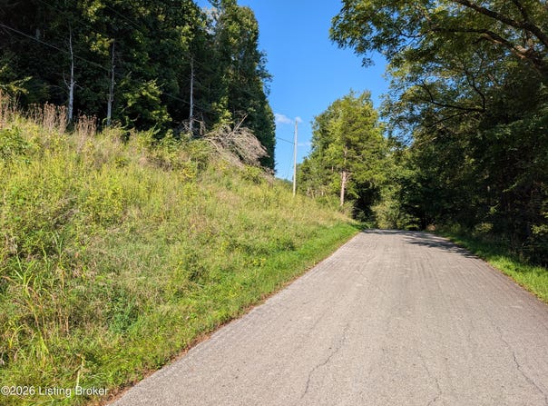 8000 E Upper Dry Fork Rd, Madison, IN 47250